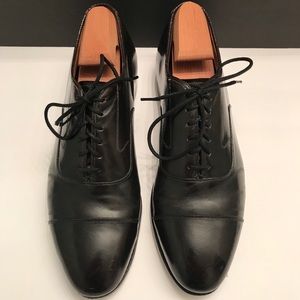 Johnston & Murphy cap toe shoes